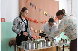 20.12.2023 В школе №12 возобновили изготовление окопных свечей  | Администрация муниципального округа город Партизанск Приморского края Официальный сайт