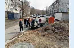 10.04.2023 Вывозим мусор после субботника | Администрация муниципального округа город Партизанск Приморского края Официальный сайт