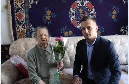 02.02.2024 Вдову участника войны поздравили с окончанием Сталинградской битвы | Администрация муниципального округа город Партизанск Приморского края Официальный сайт