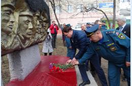 07.04.2023 В Партизанске  наградили ветеранов-горноспасателей и возложили цветы к памятнику | Администрация муниципального округа город Партизанск Приморского края Официальный сайт