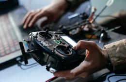 23.12.2025 В элитные подразделения войск беспилотных систем РФ могут попасть жители Приморья до 45 лет | Администрация муниципального округа город Партизанск Приморского края Официальный сайт